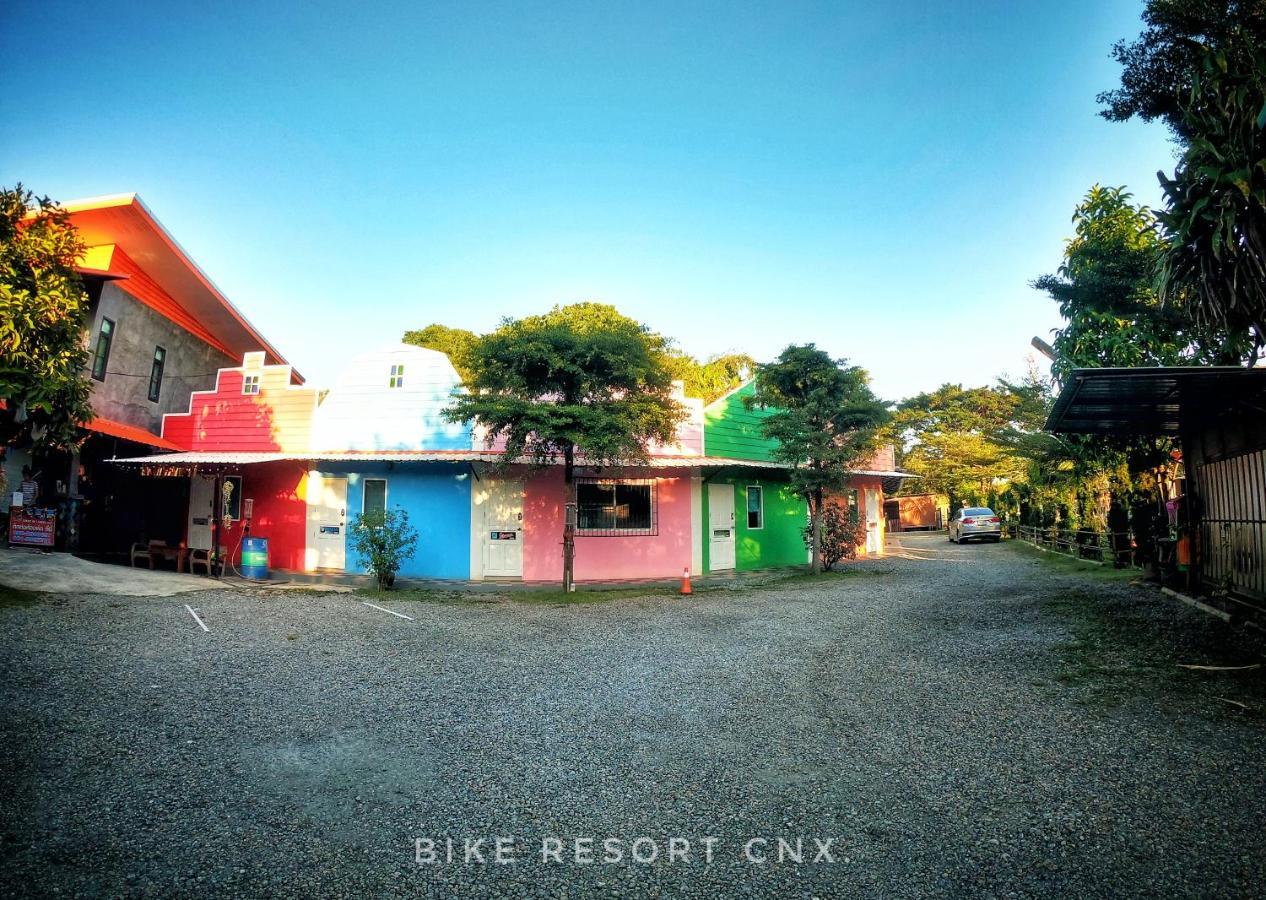 Bike Resort Chiangmai 치앙마이 외부 사진